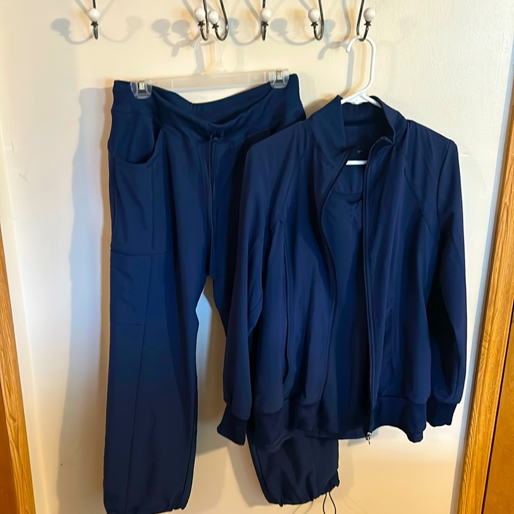 Cherokee Infinity scrubs
